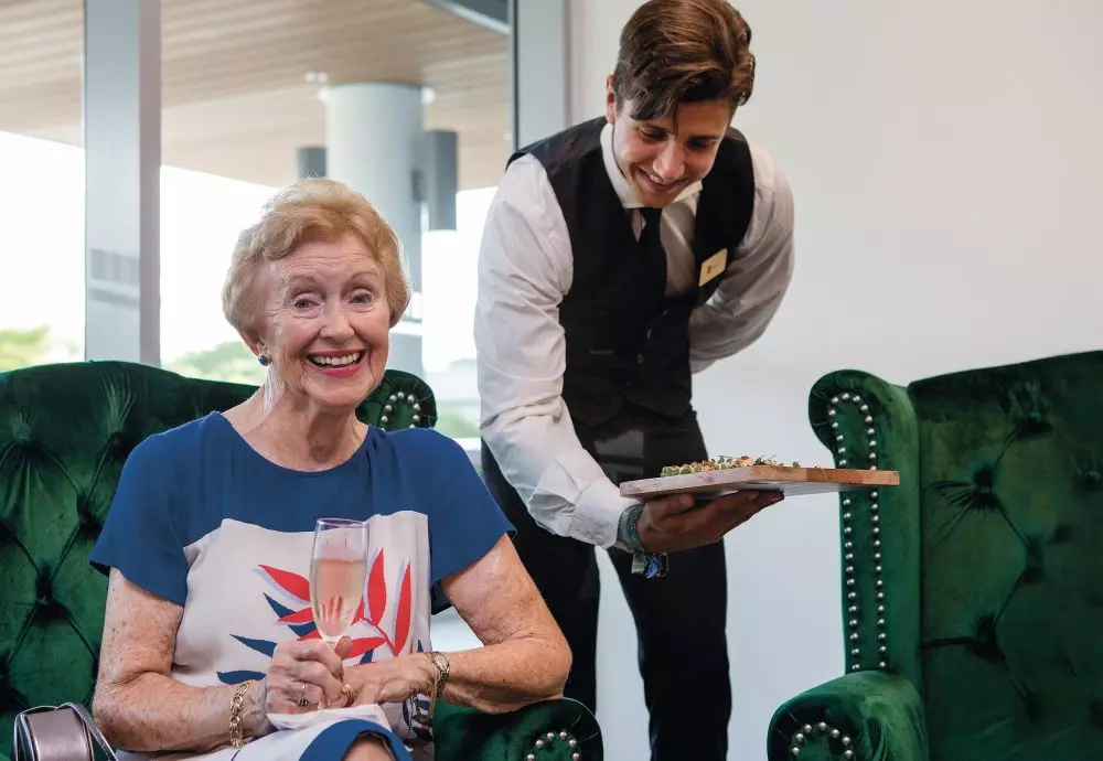 2 bedroom Apartment - 3204 - $820,000