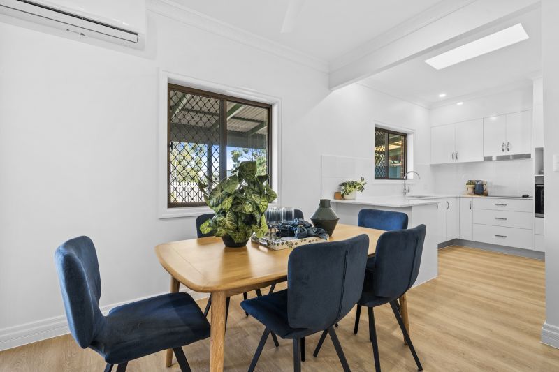 Open-plan two-bedroom villa close to amenities