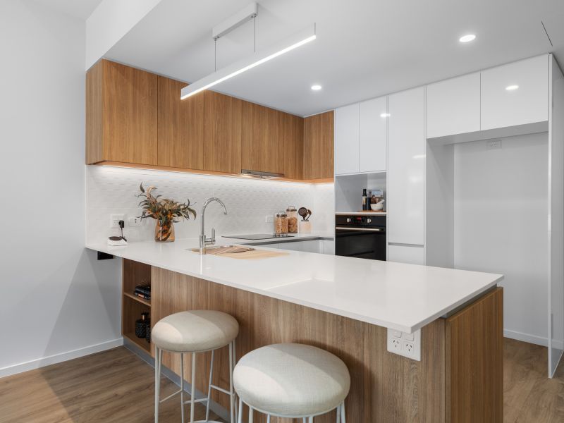 Light, bright and spacious two-bedroom apartment