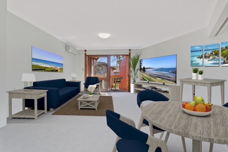 Sunny First Floor Apartment with Leafy Park Views