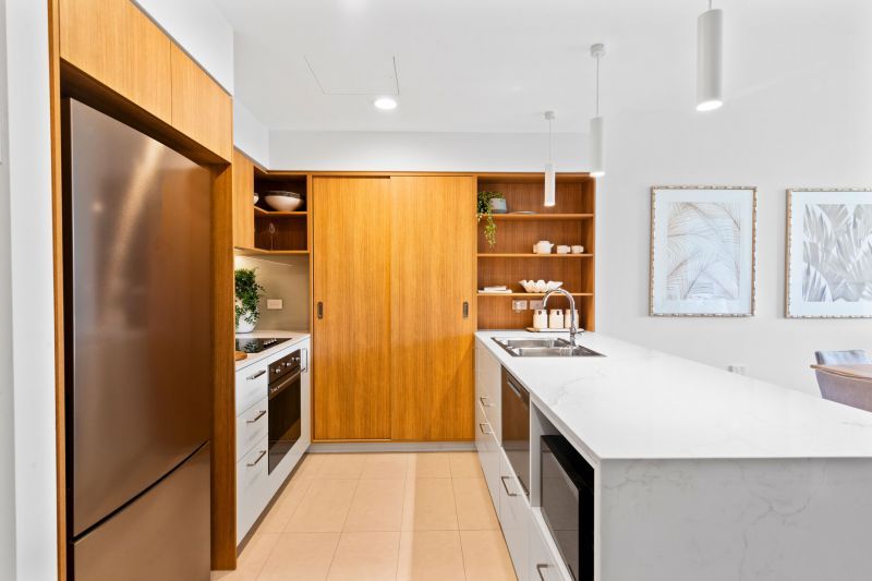 South-facing apartment with stunning Burleigh Golf Course views