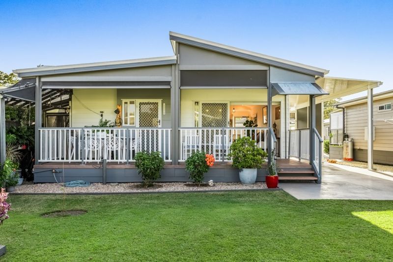 Coastal Comfort Awaits - Downsize in Style