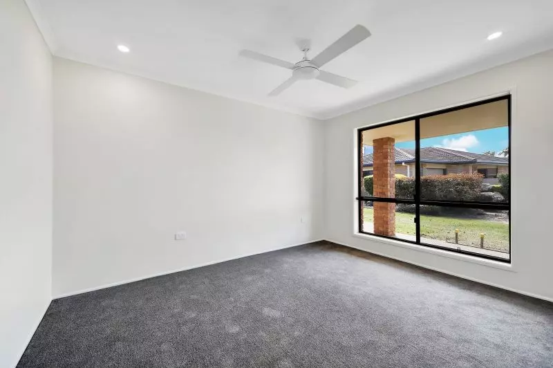 Soothing ocean sounds and coastal breeze!