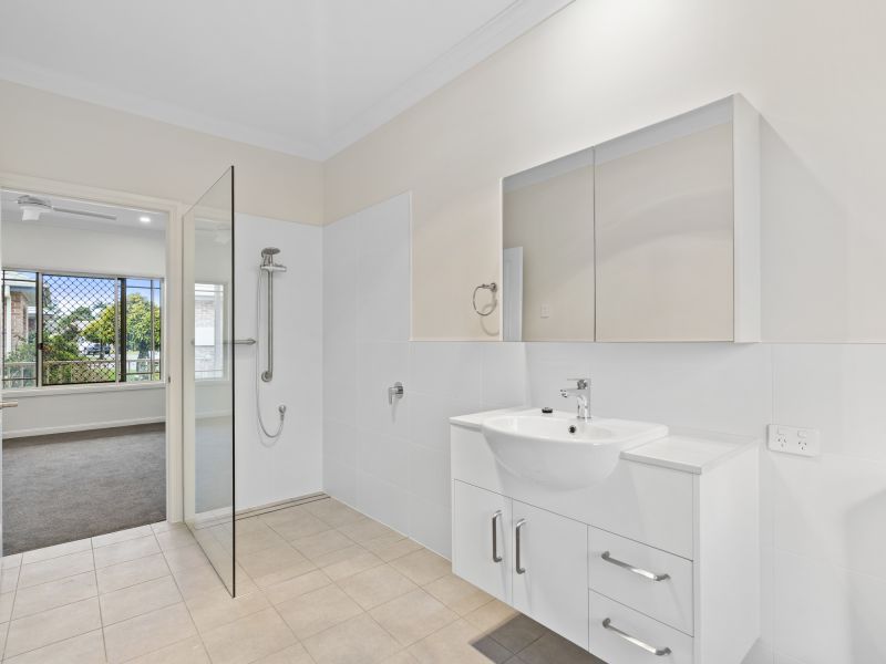 Rarely Available 3 Bed plus Study Villa