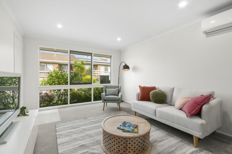 Newly refurbished 2-bed villa close to the community centre