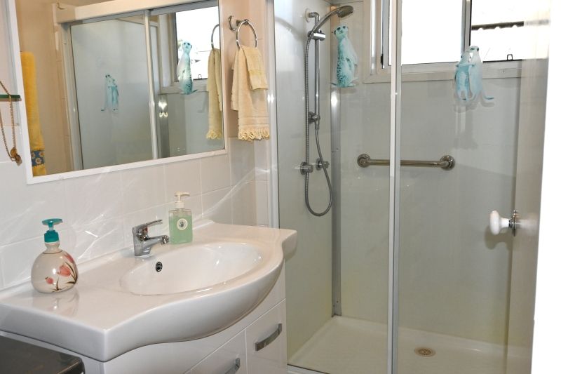 The Palms Village - Over 55's pet friendly Lifestyle Village