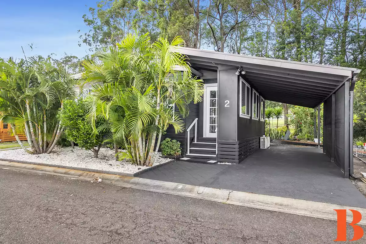 DEPOSIT TAKEN / UNDER CONTRACT - Surrounded by Nature - Privacy and Space - Minutes Walk to Shopping/Medical/Cafes