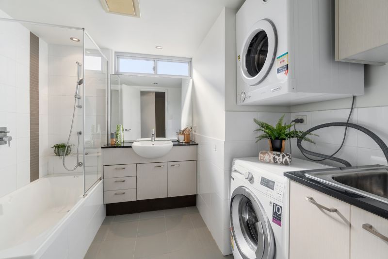 Contemporary Luxury Lifestyle!