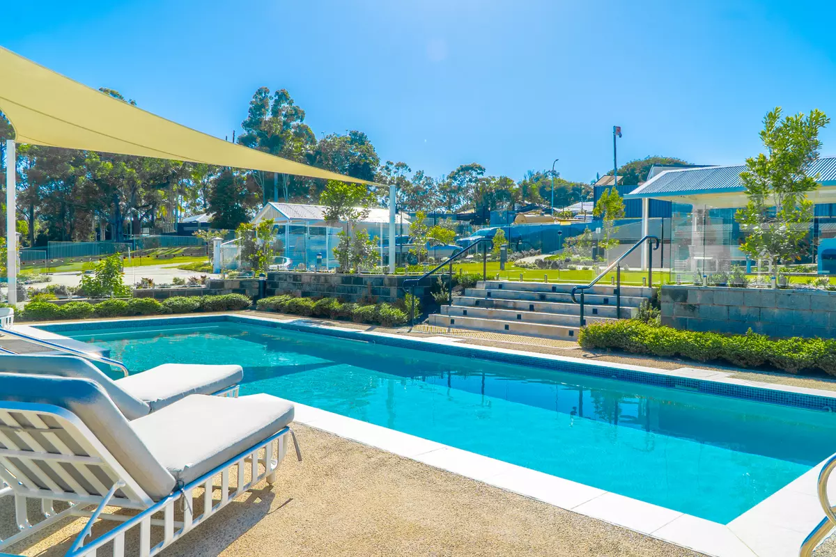 3 Bed + 2 Bath - Angourie Villa - Oak Tree Coffs Harbour