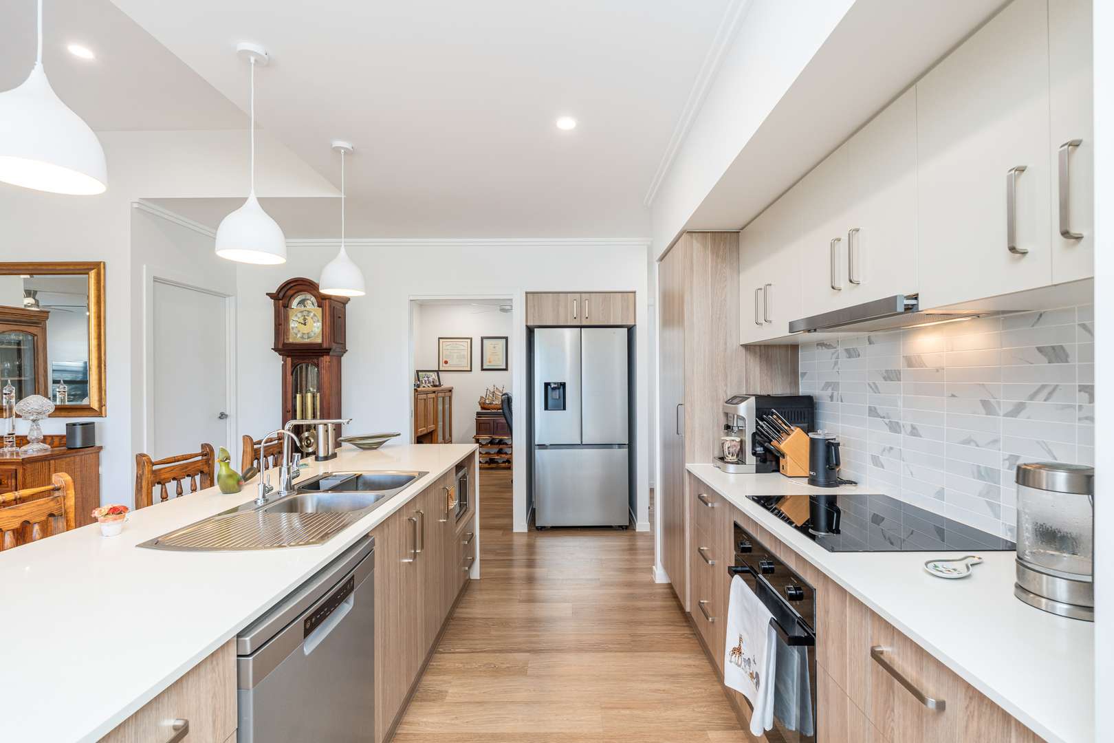 Homesite 191 | Listen to the Birds