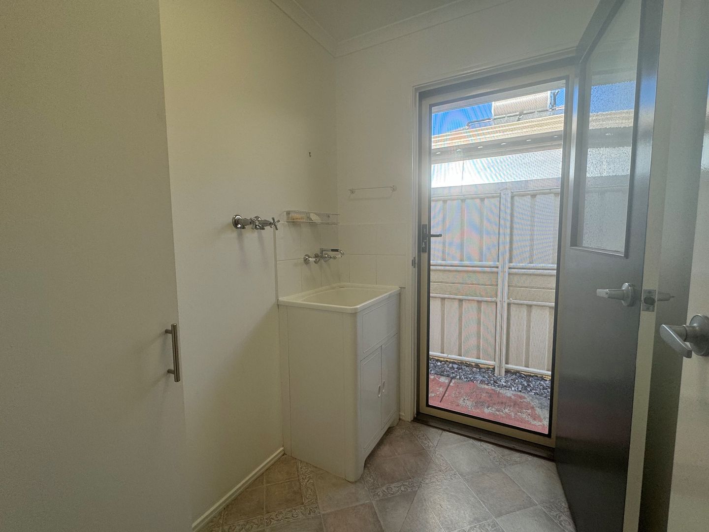 Ready to Move In Straight Away - Plenty of space