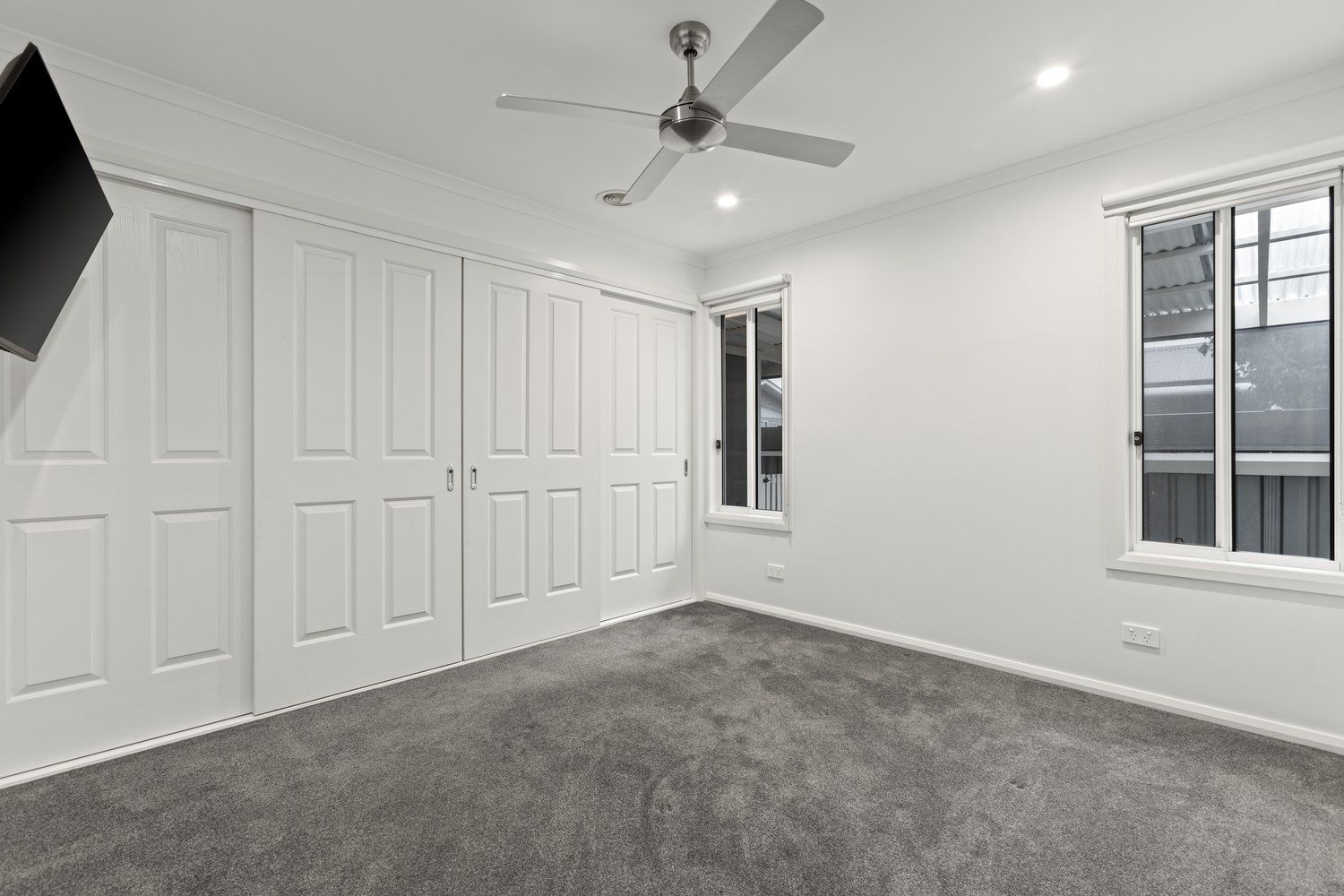Comfortable Living in Prime Community