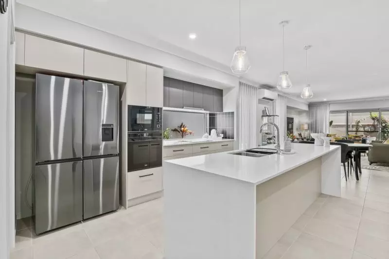 Site 148 - Established Kalbar