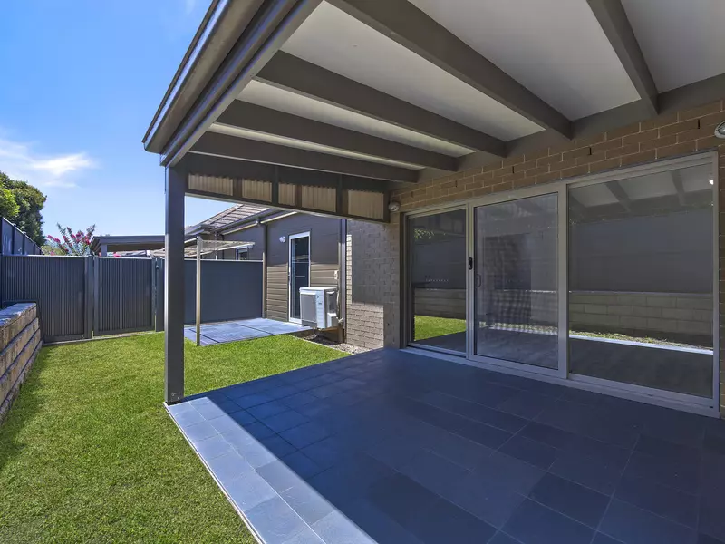 Modern Villa with Garden Retreat