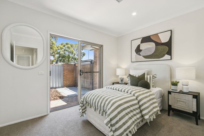 Stylish upgraded 2-bedroom villa