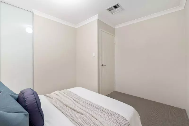 Beachside and Coastal Retreat Living!