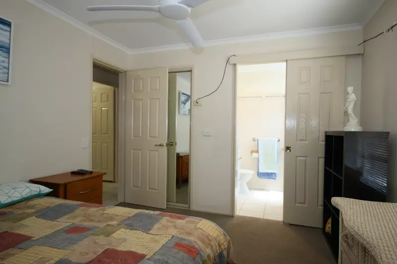 The Palms Village - Over 50's pet friendly Lifestyle Village