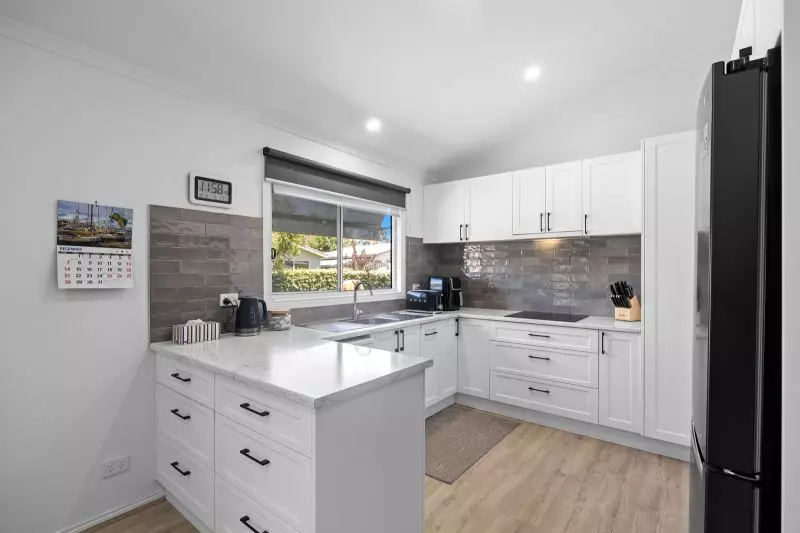 Fresh and Spacious Modern Haven