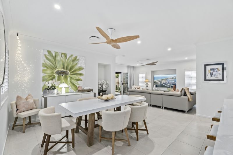 Site 238 - Established Macan