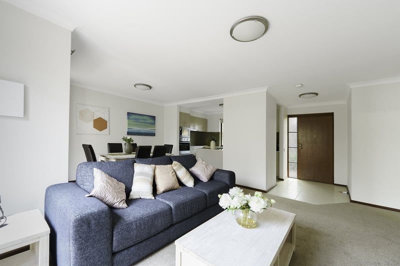 Low-Maintenance Villa with Garden Outlook Near Clubhouse