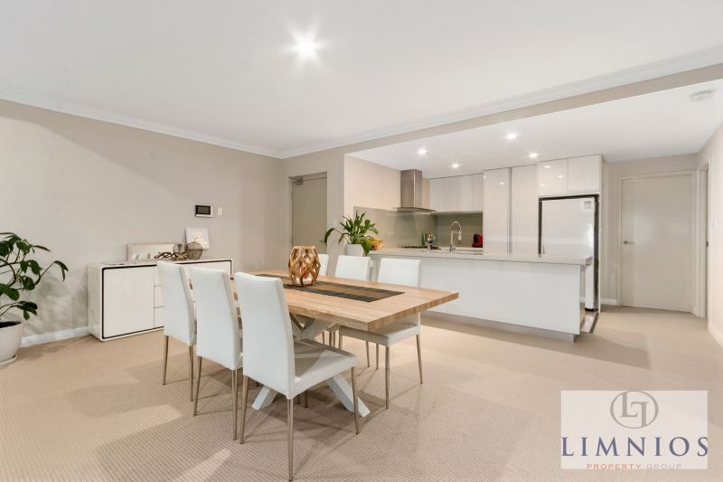 Super spacious, lock and leave Urban living