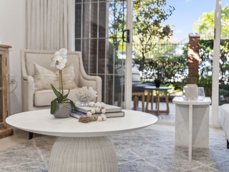 Light-filled two-bedroom residence