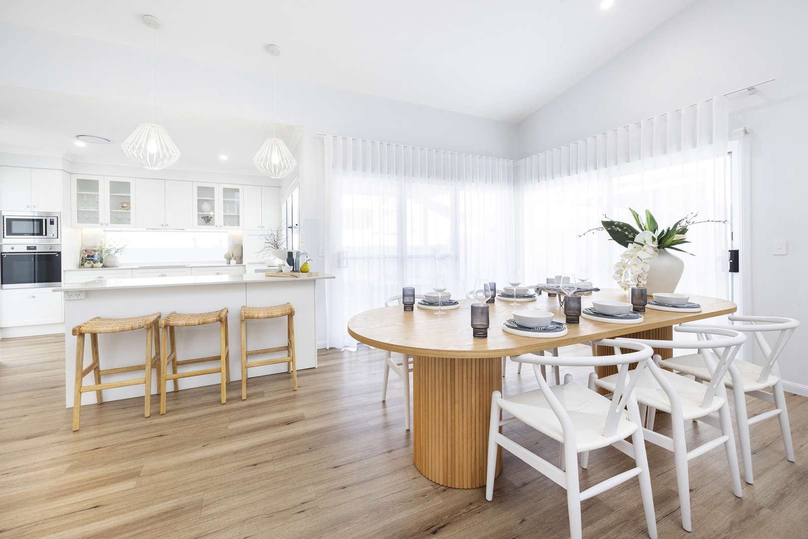 Designer Living in Prime Location