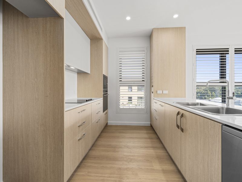 Expansive Apartment with large balcony