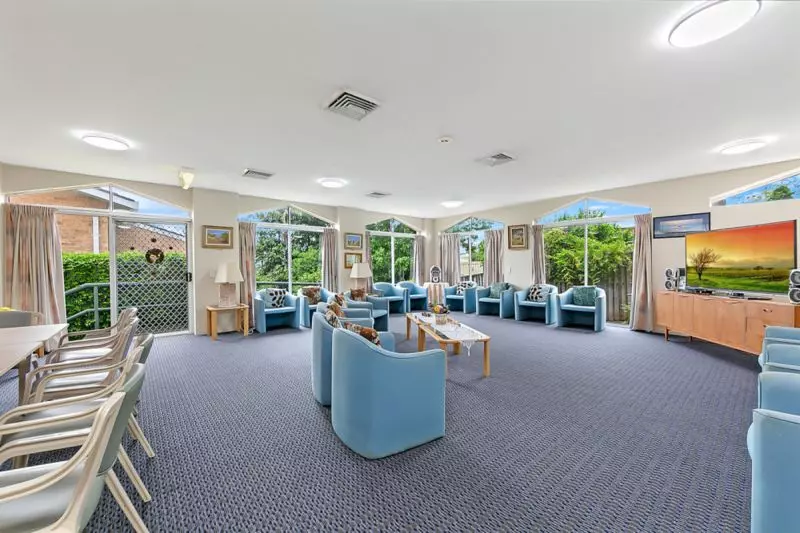 DECEASED ESTATE: URGENT SALE, CALL FOR DETAILS