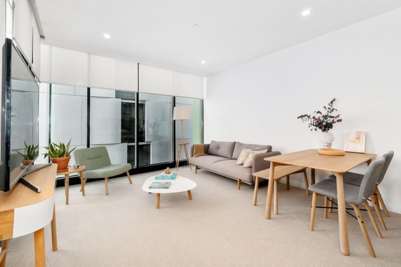 We've done all the work for you to move in Straight away at this Perfect Location!