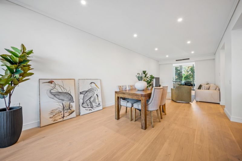 Bright, Stylish First-Floor Apartment