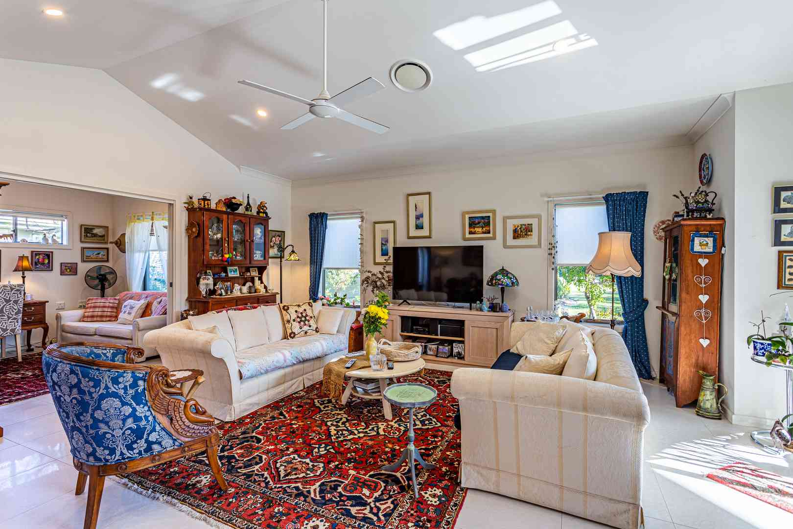 Cezanne II- by Palm Lake Resort Tea Gardens