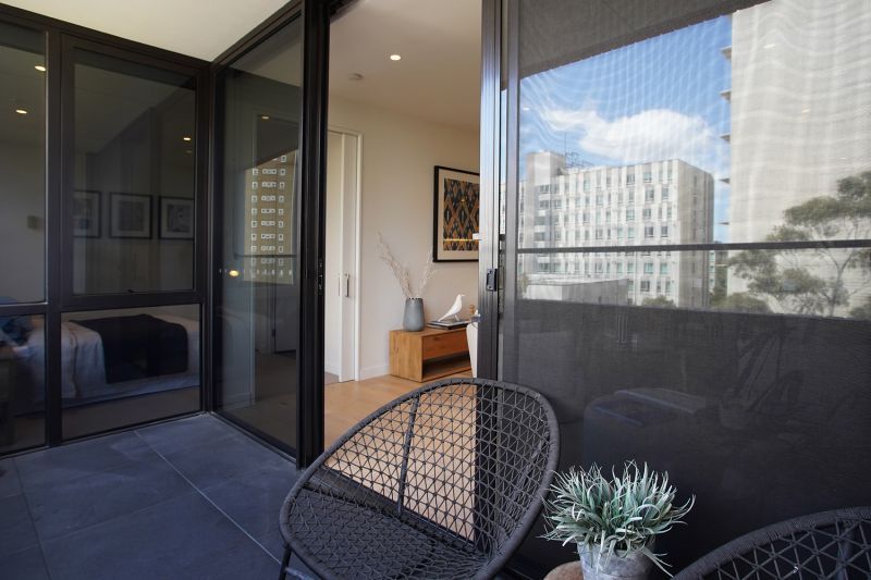 Live in cosmopolitan Carlton