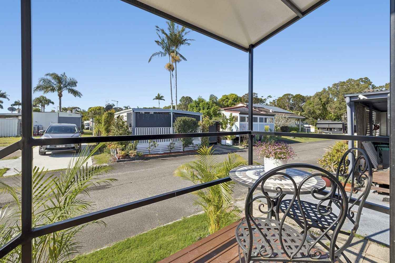 Modern Coastal Living – Low Maintenance, Move-In Ready