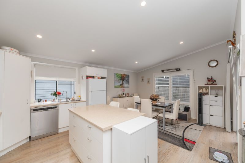 Sunlit Home in Sought-After Location!