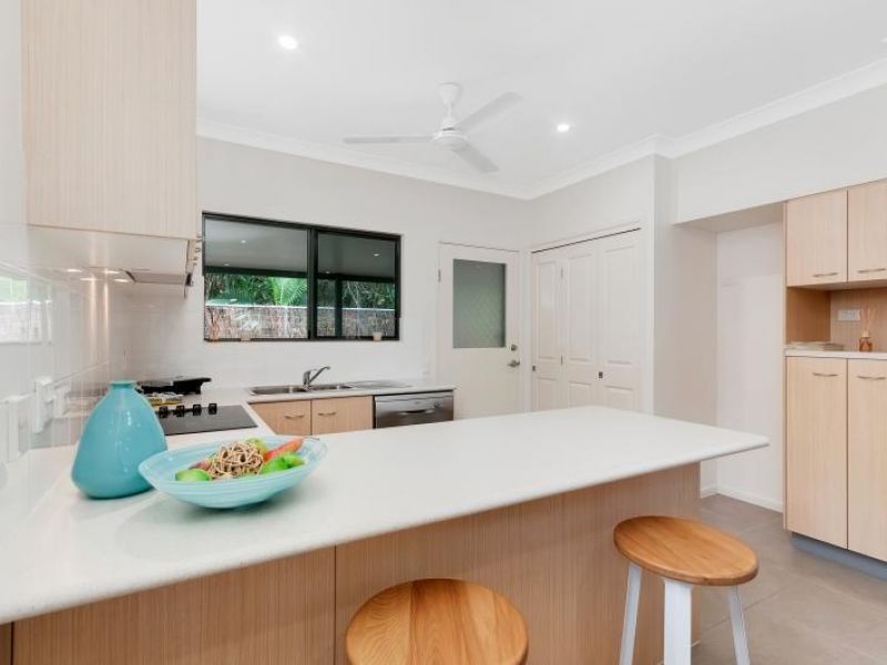 2 bedroom unit with private terrace