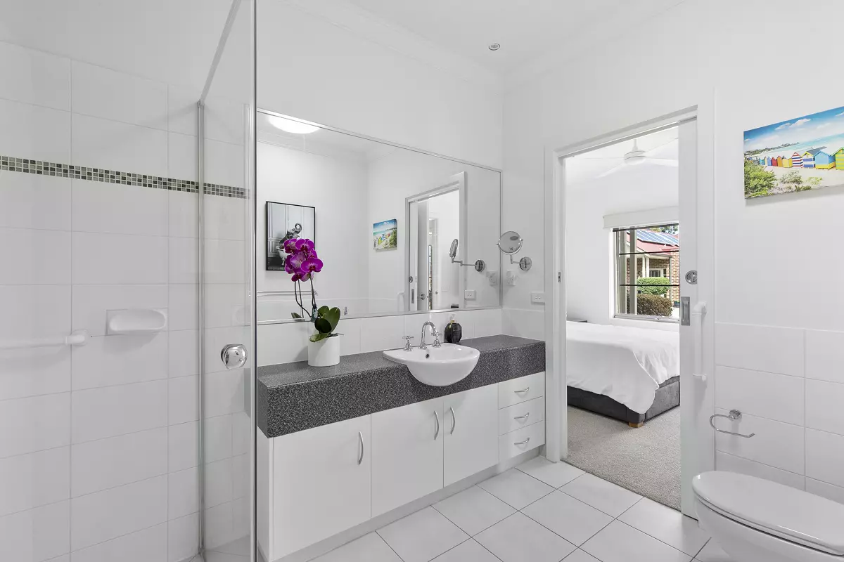 Renovated 2 Bedroom Villa in a Boutique Village 