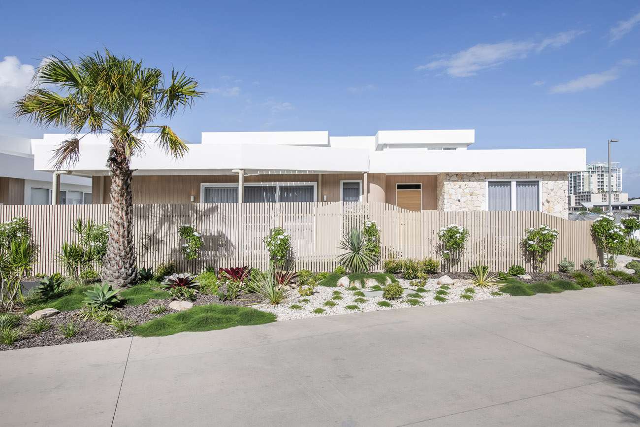 Tusin by Palm Lake Resort Pelican Waters