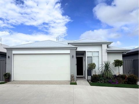 Beautiful, Spacious and Modern Living