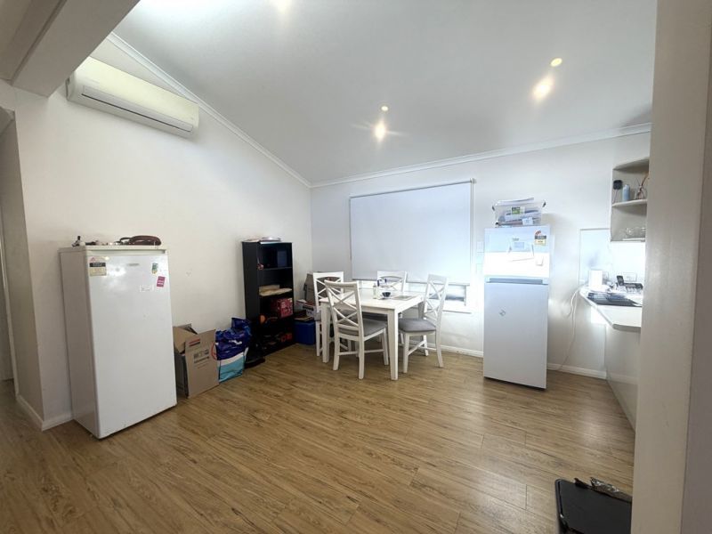 Neat 2 bedroom home