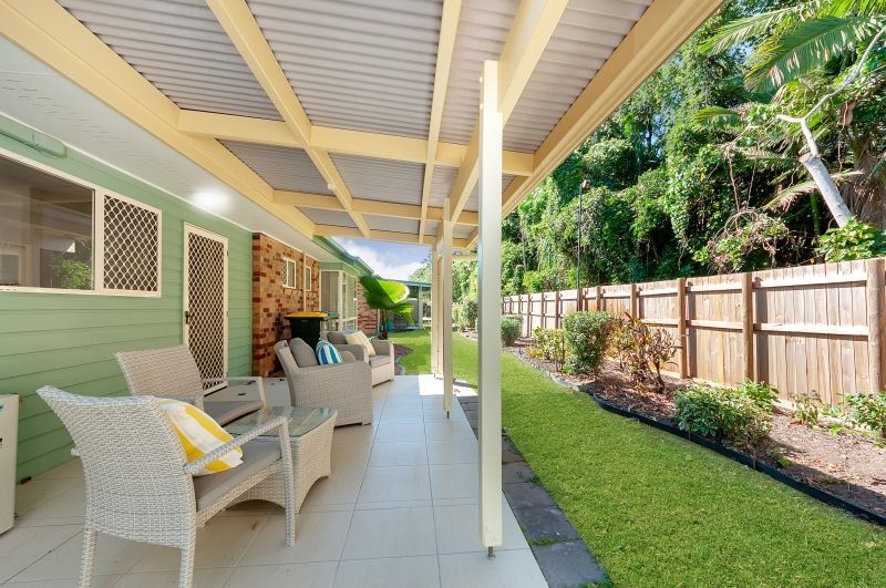 Two-bedroom villa with garage