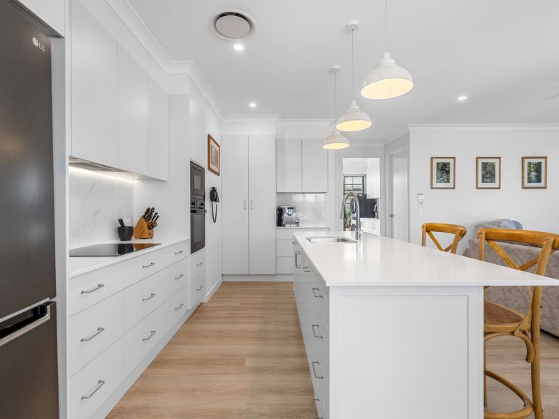 Prime Corner Location - Private Outlook to Nature