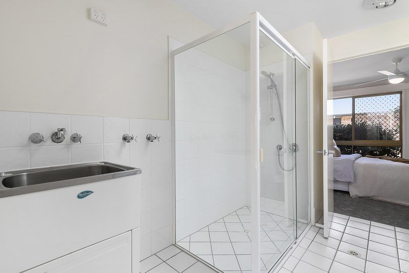 Beautifully Refurbished Two-Bedroom Villa