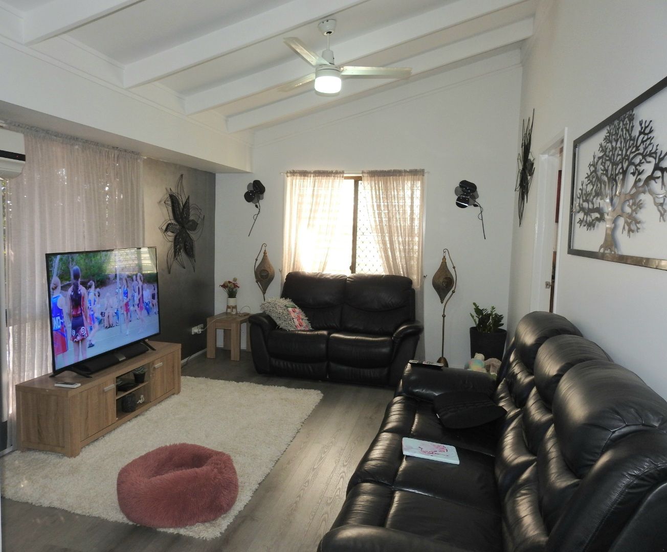 Beautifully presented and in our Pet Friendly enclave.