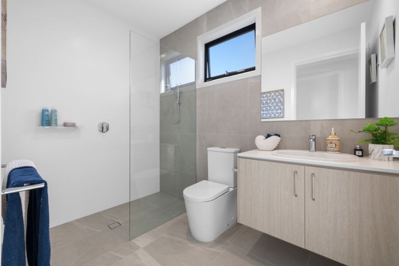 Refined Luxury, Spacious Alfresco Living!