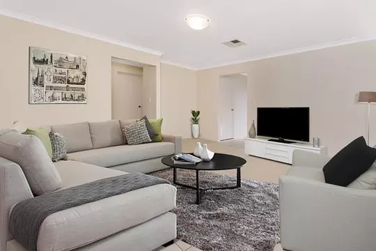 Delightful home overlooiking the Canning River
