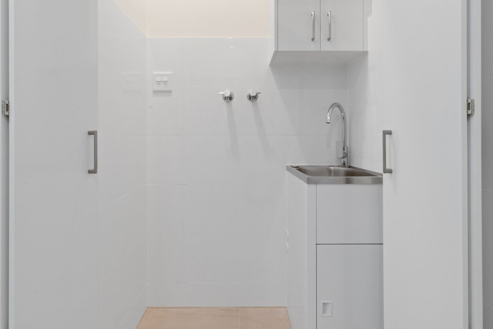 Spacious and bright two-bedroom apartment