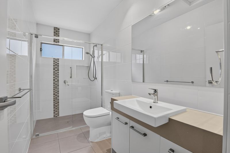 Site 33 - Established Sea Crest I