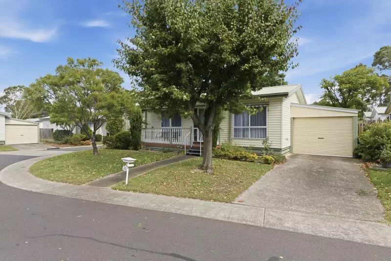 Charming Two-Bedroom Cottage