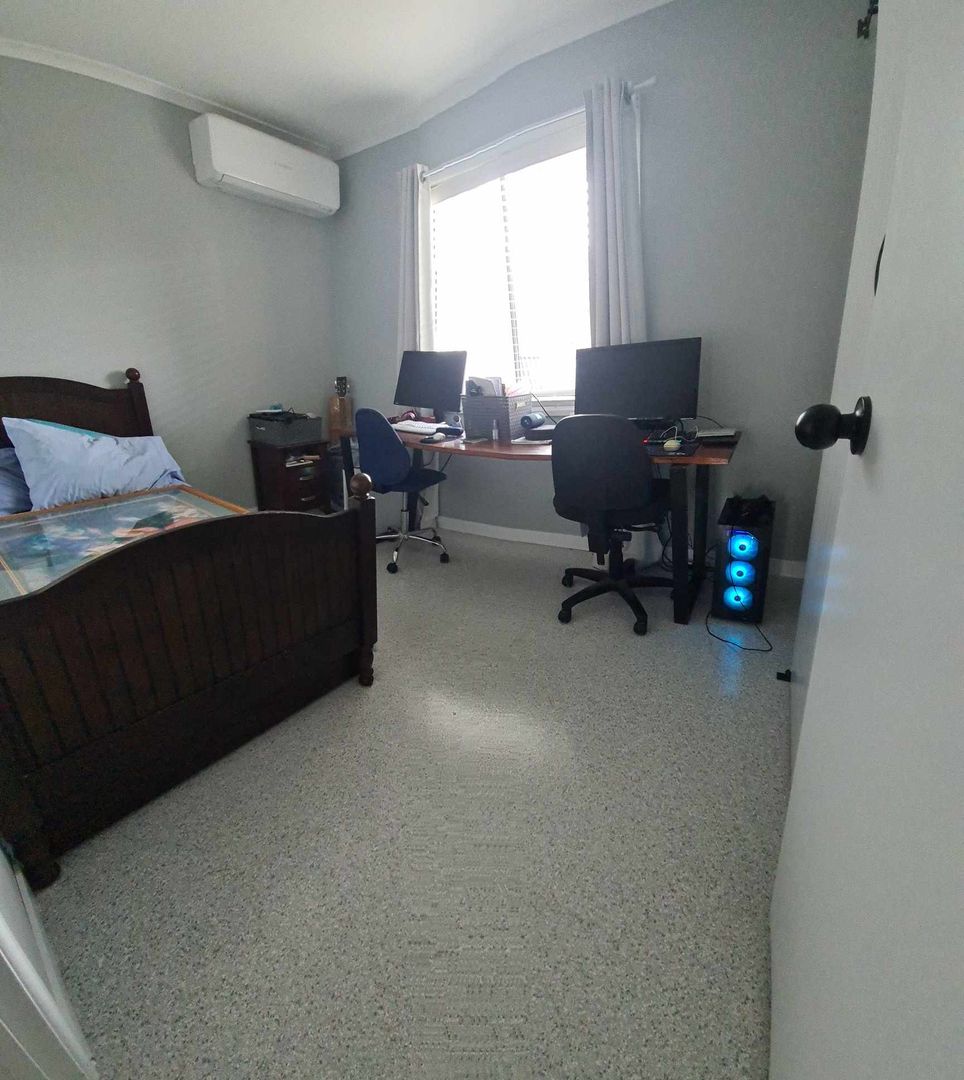 Renovations Completed and Dog Friendly !!!